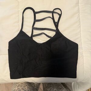 Elegant Black Strappy Sports Bra